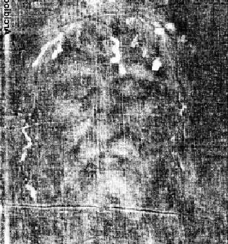 est-ce un vrai visage ou une reproduction est-ce un vrai visage ou une reproduction